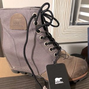 Sorel 1964 Premium Wedge Shale Booties